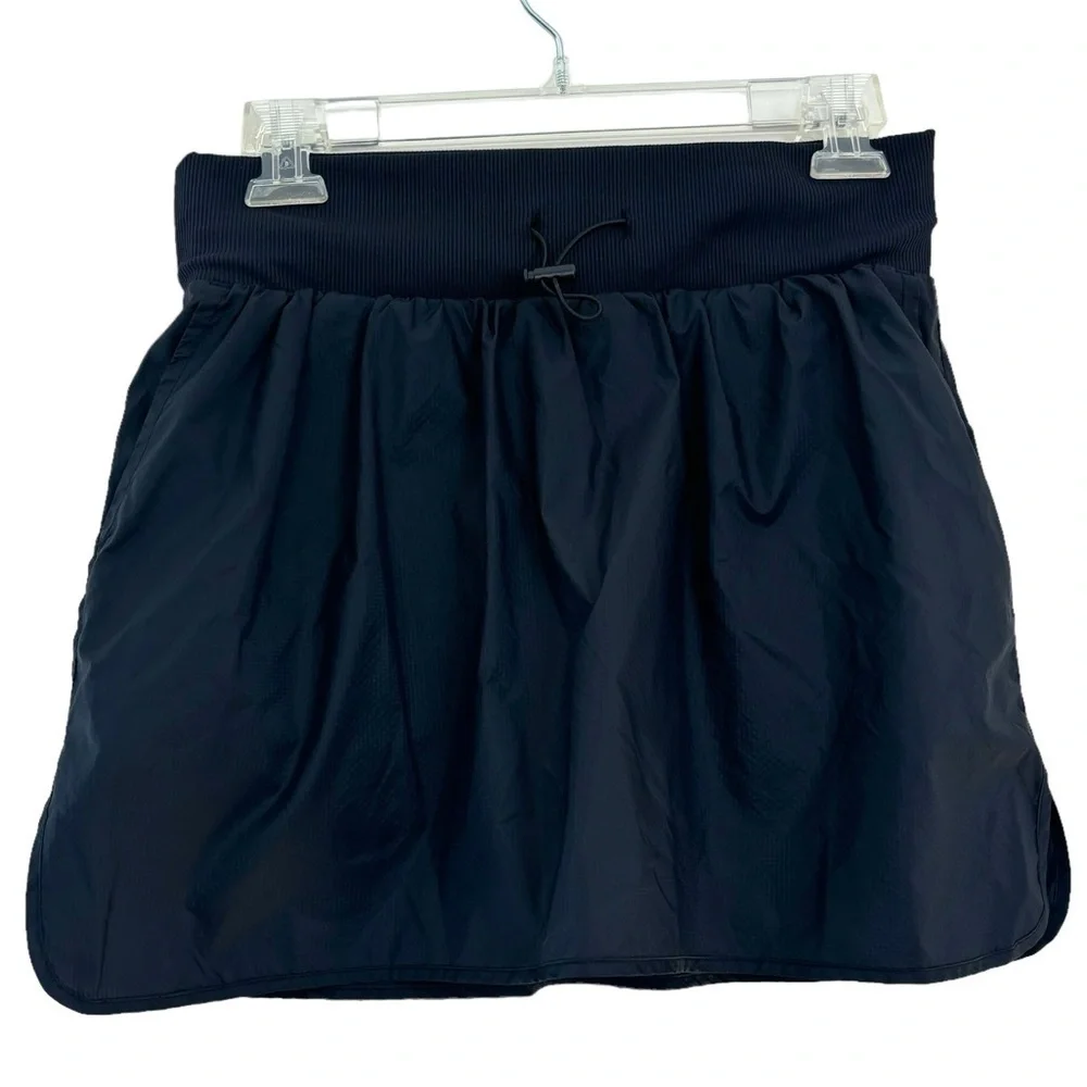Sincerely Jules NWOT Black Skort Size Small